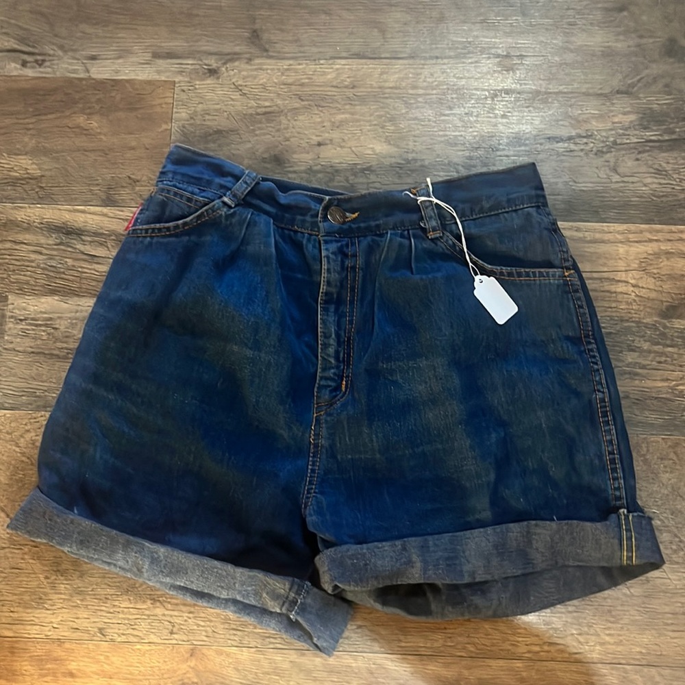 Vintage Chemin de Fer High Waist Pleat front Shorts